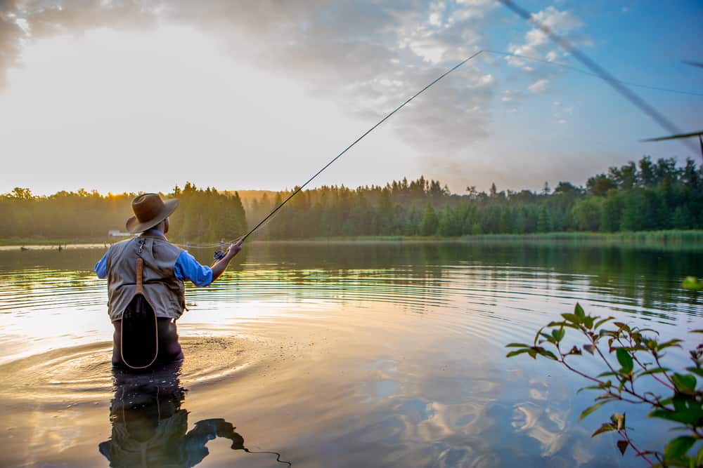 Fliegenfischen ist einer unserer Calgary Tipps für eure nächste Reise
