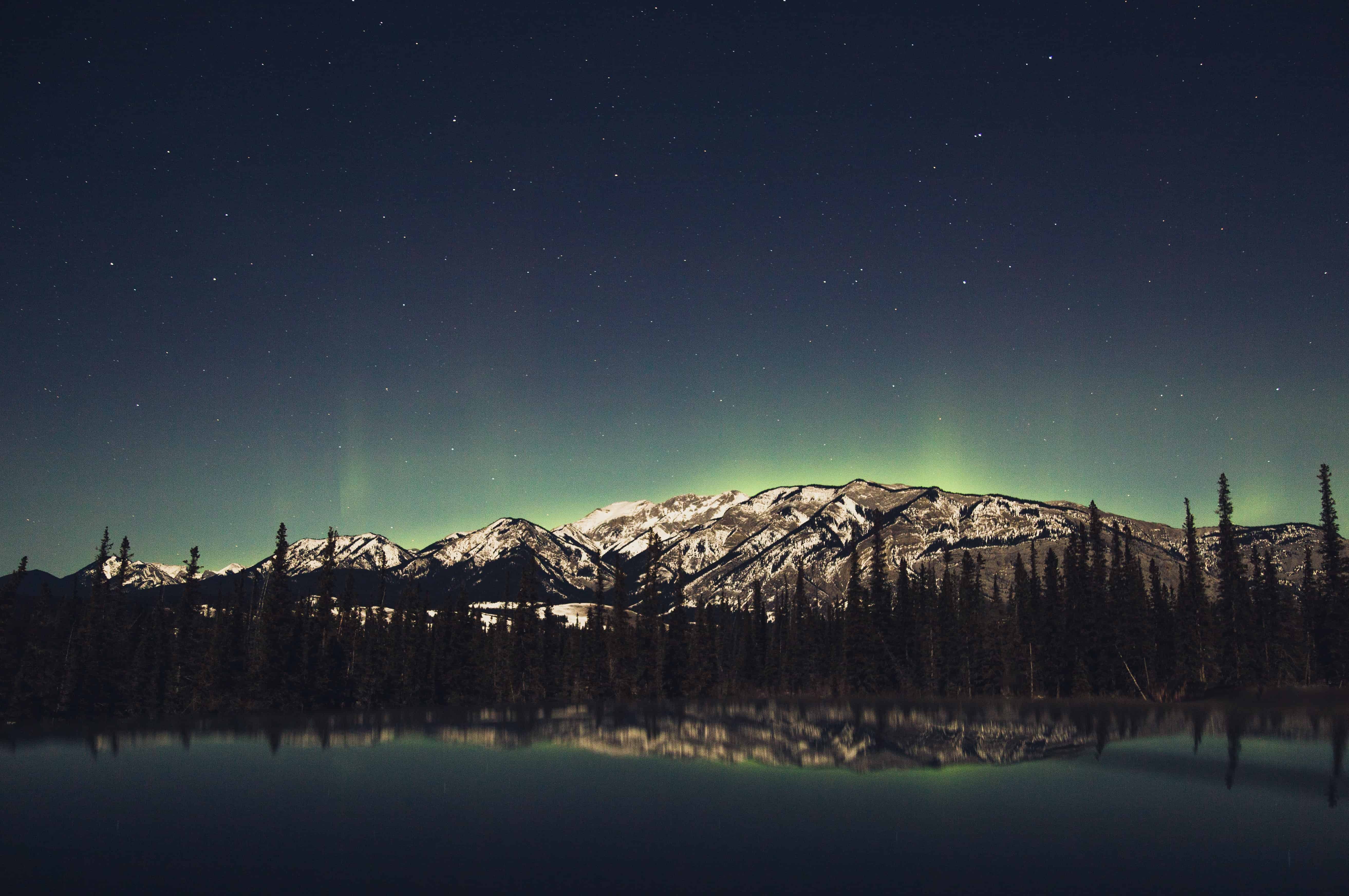 Nordlichter über einem der Dark Sky Preserves in Kanada
