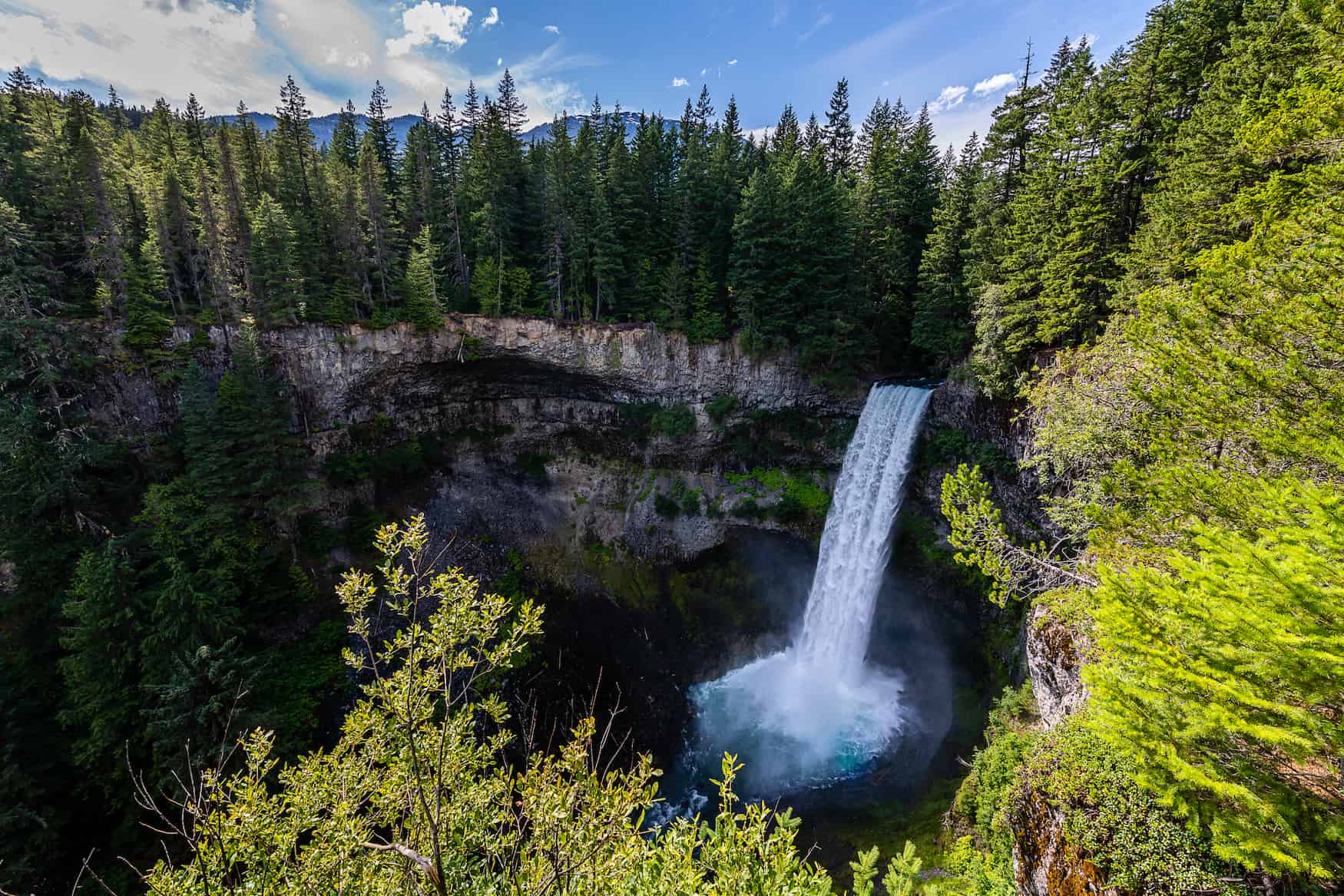 Wandern in Vancouver zu den Brandywine Falls