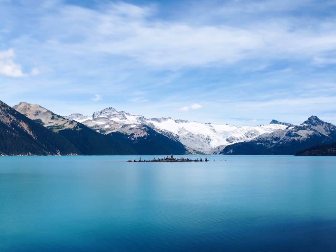 Türkiser Garibaldi Lake in den Canadian Rockies