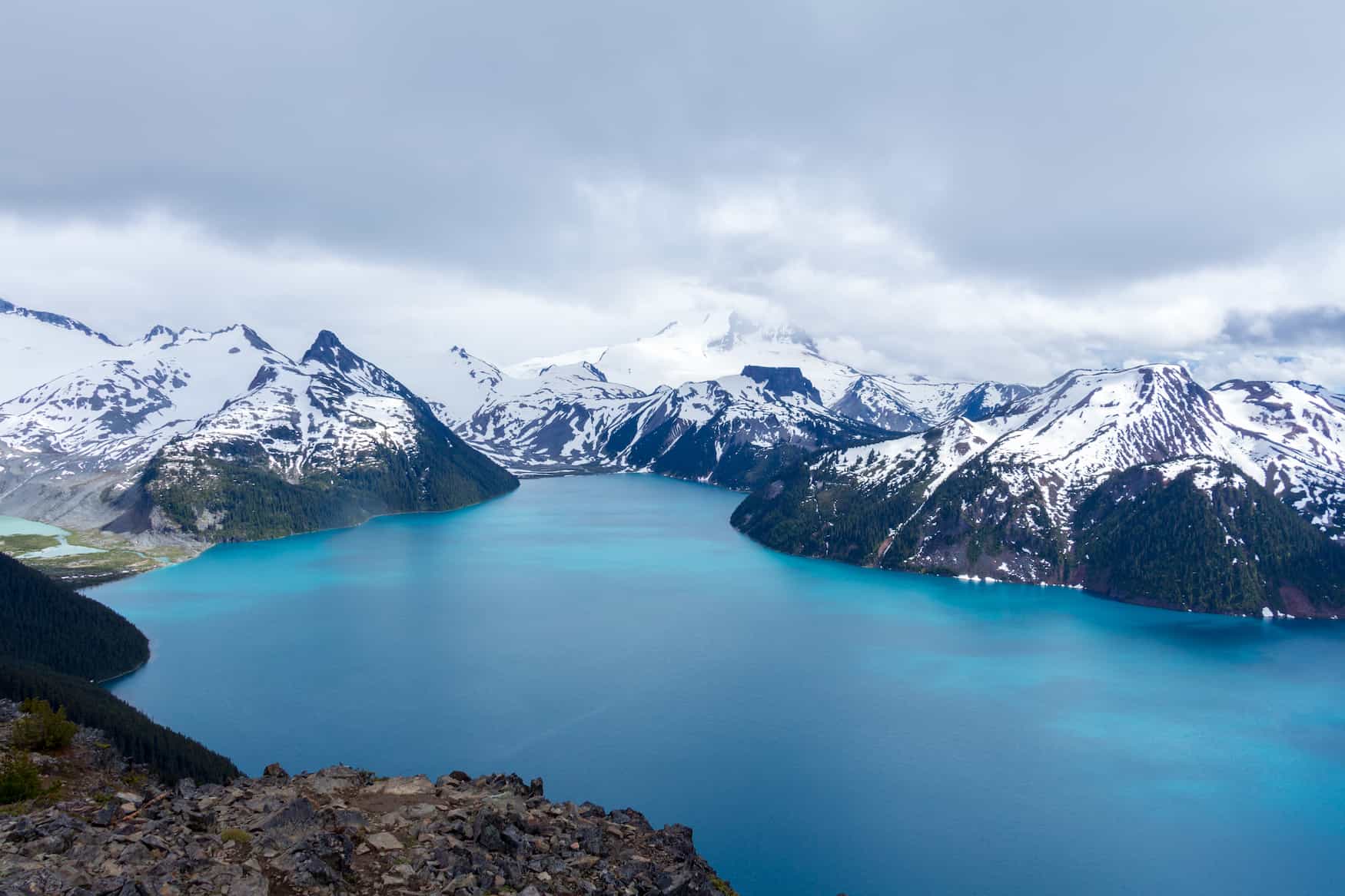 Aussicht auf den Garibaldi Lake in British Columbia
