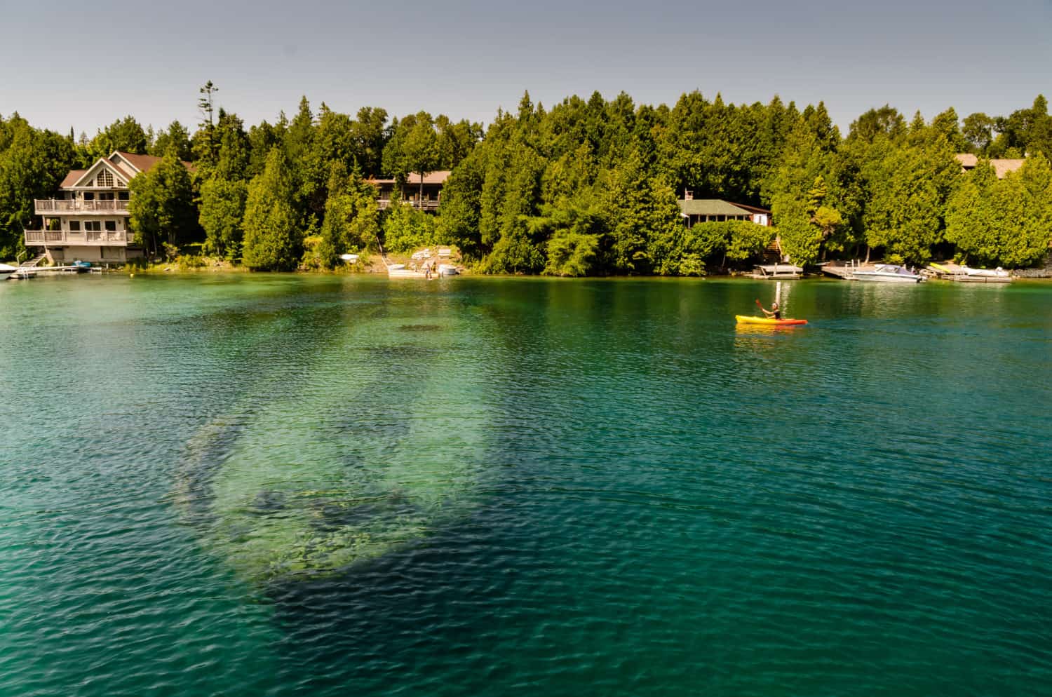 Schiffswrack vor der Küste von Tobermory, Ontarioin Tobermory, Ontario