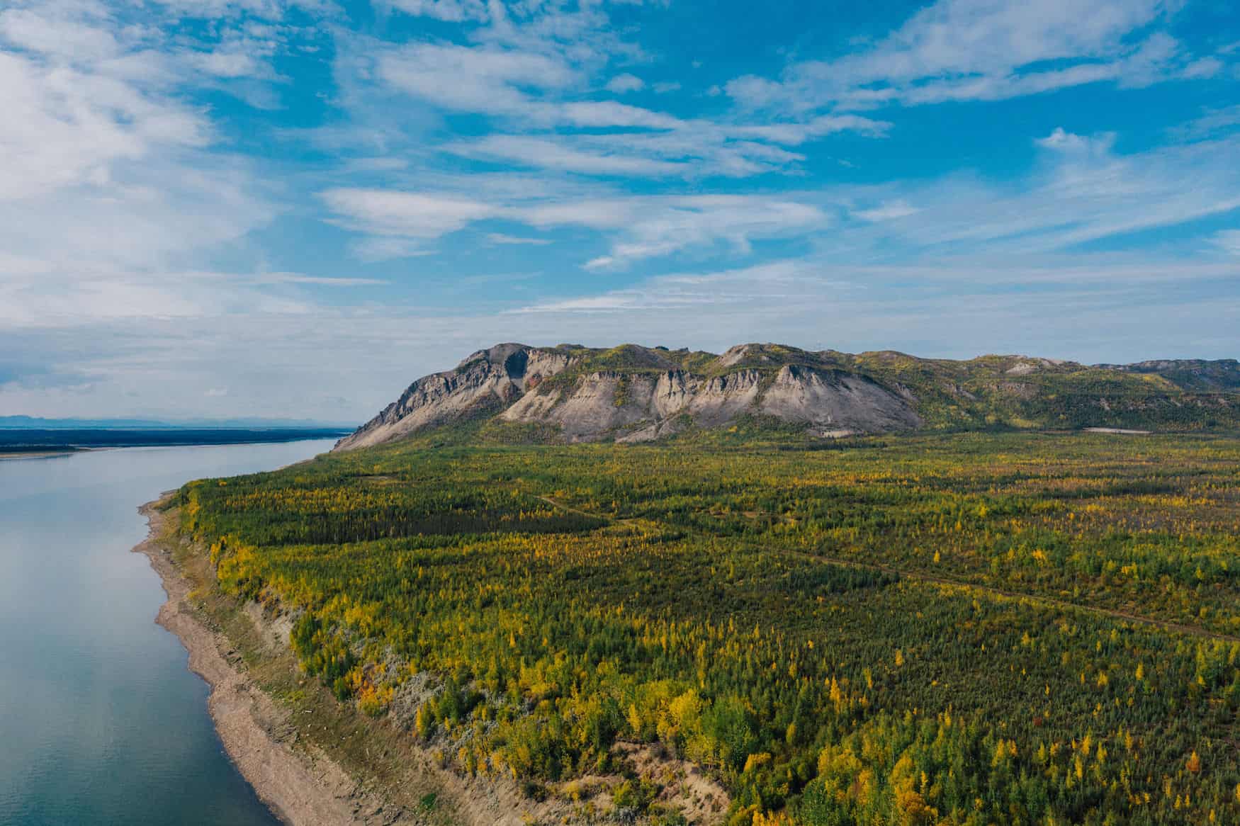 Einsame Landschaft in den Northwest Territories in Kanada